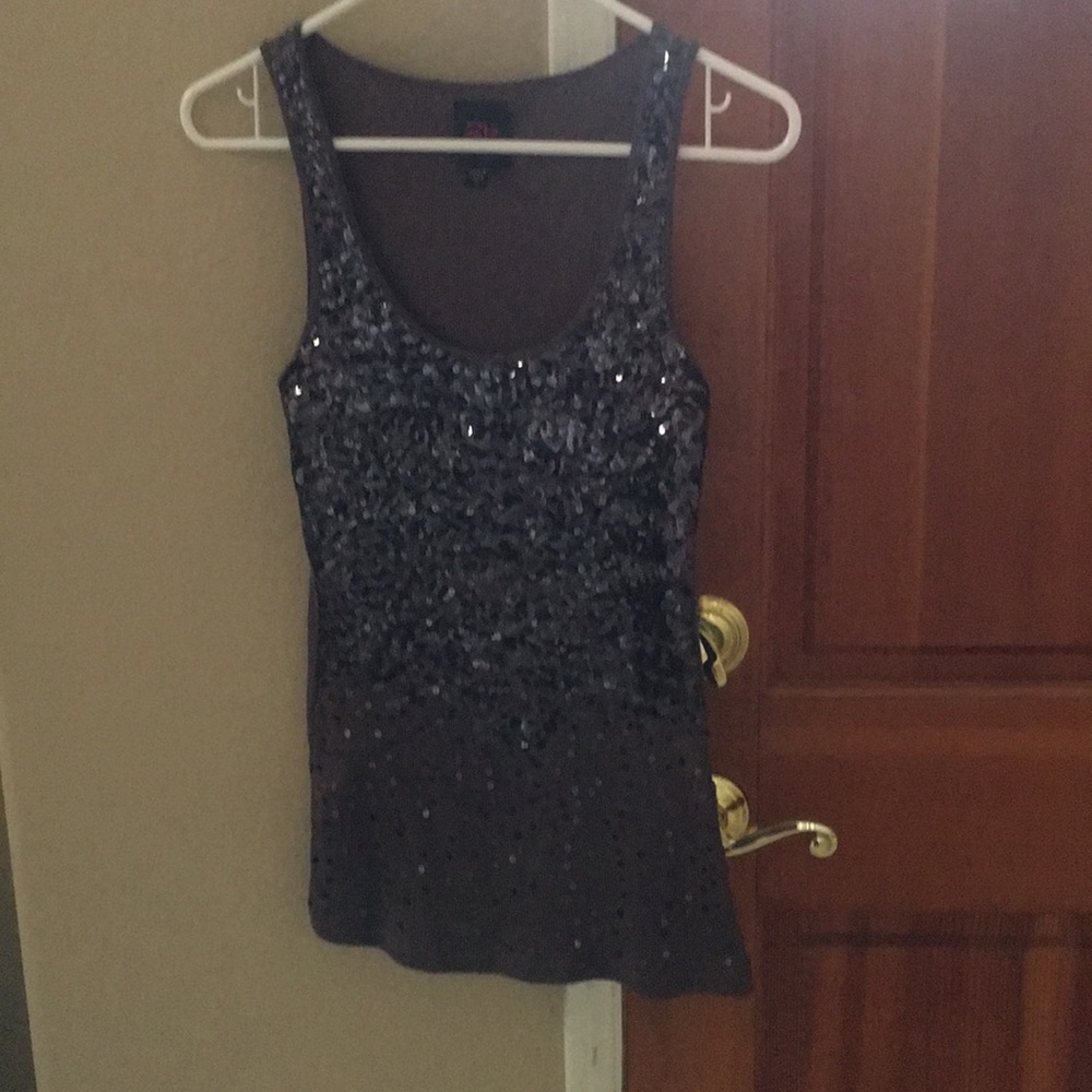 2b Bebe sequence tank